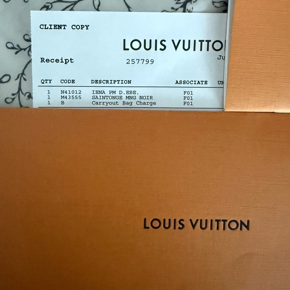 💯Authentic Saintonge Monogram Black crossbody - Picture 11 of 12